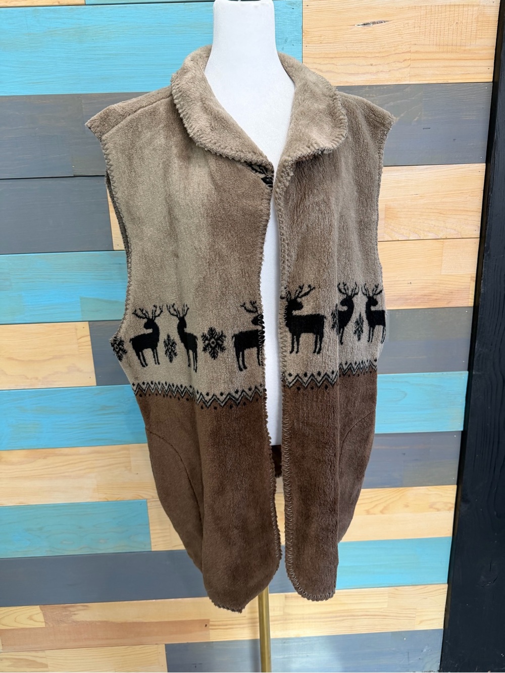 ALPINE STUDIO Vintage Fleece Open Front Beige Brown Reindeer Cabin Outdoor Vest